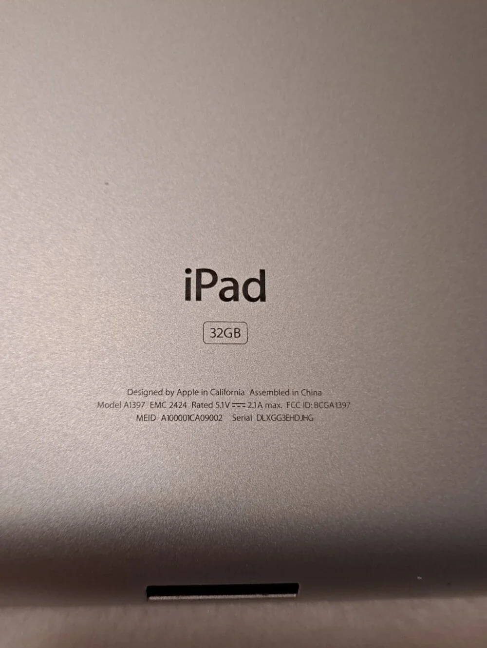 Apple iPad 2 32GB Tablet E Reader